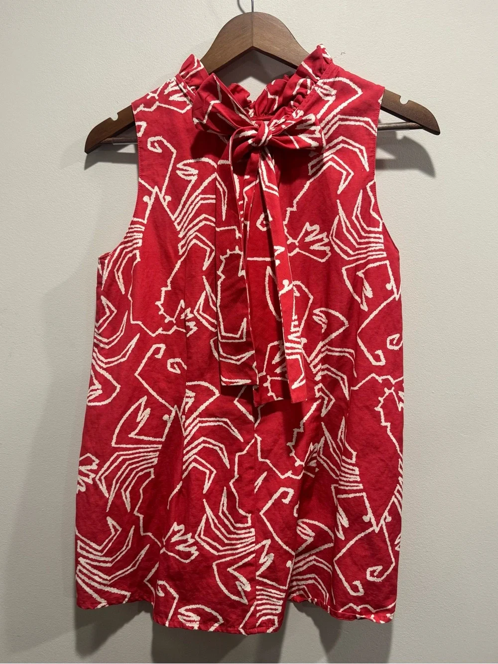 Tyler Boe Coral Red Lobster Print Ruffle Neck Tie Back Top S Coastal Preppy